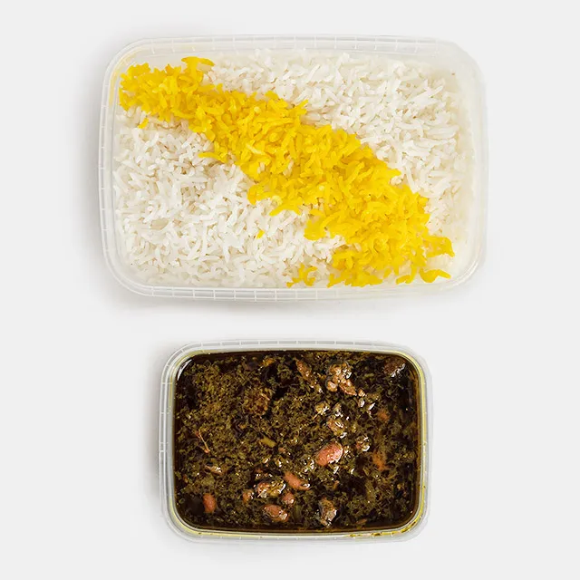 چلوخورشت قورمه سبزی بیرون بر